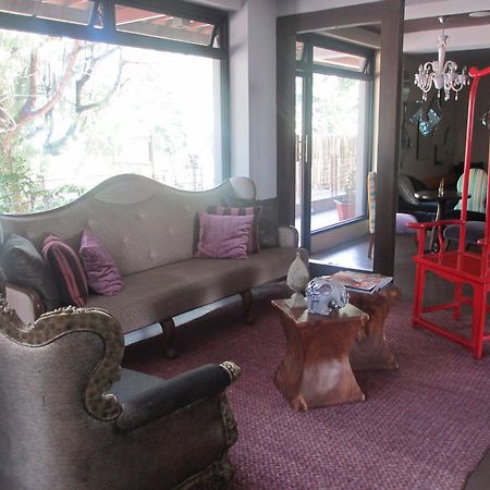 The Theodore Hotel Tagaytay City Bagian luar foto