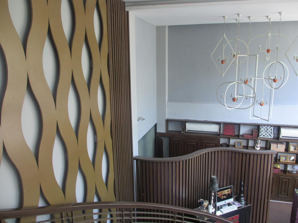 The Theodore Hotel Tagaytay City Bagian luar foto