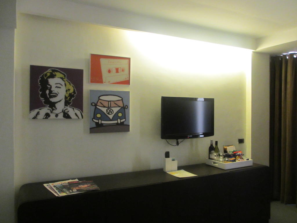 The Theodore Hotel Tagaytay City Bagian luar foto